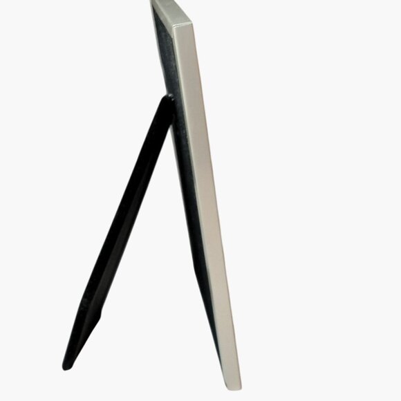 Silver Metal Picture Frame Industrial Minimalist Easel Shelf Desktop 4 x 6 - Picture 3 of 5